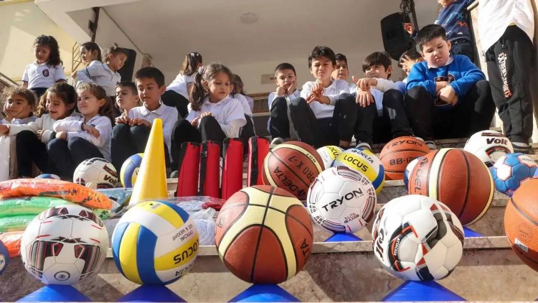 Gazipaşa’dan Kaş’a Sporcu Nesil İçin Anlamlı Adım: Kırsaldaki Okullar Unutulmadı! 5